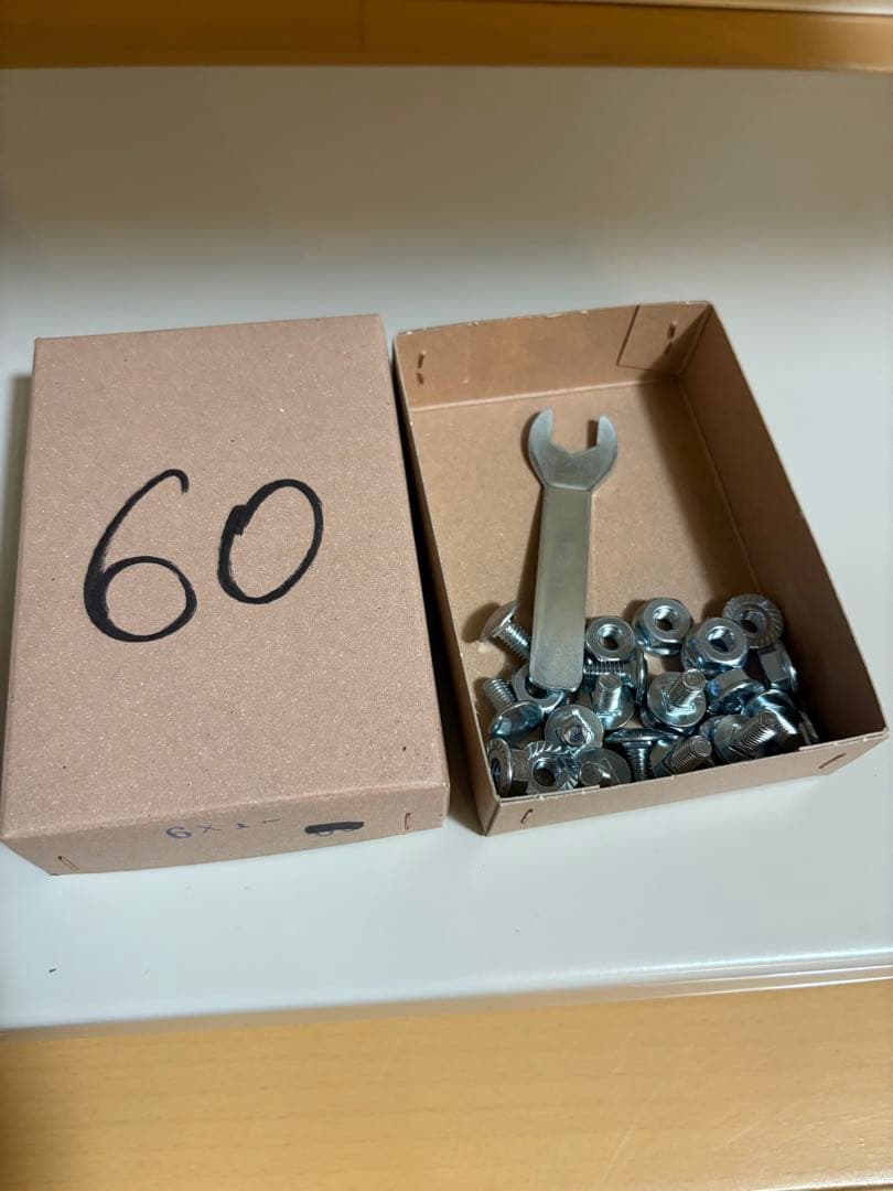 【送料込】D&DEPARTMENT 工業用スチールシェルフ　5段・アイボリー