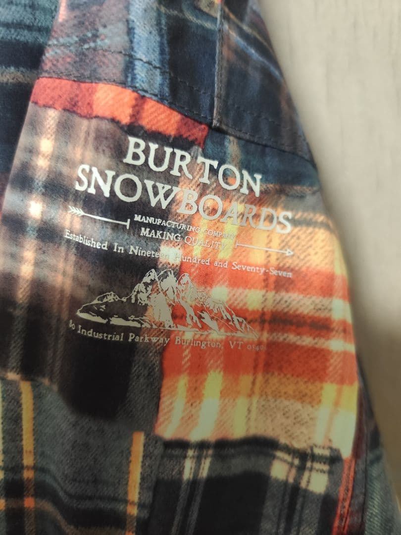 ☆新品☆Burton Zinnia Jacket Sサイズ チェック柄