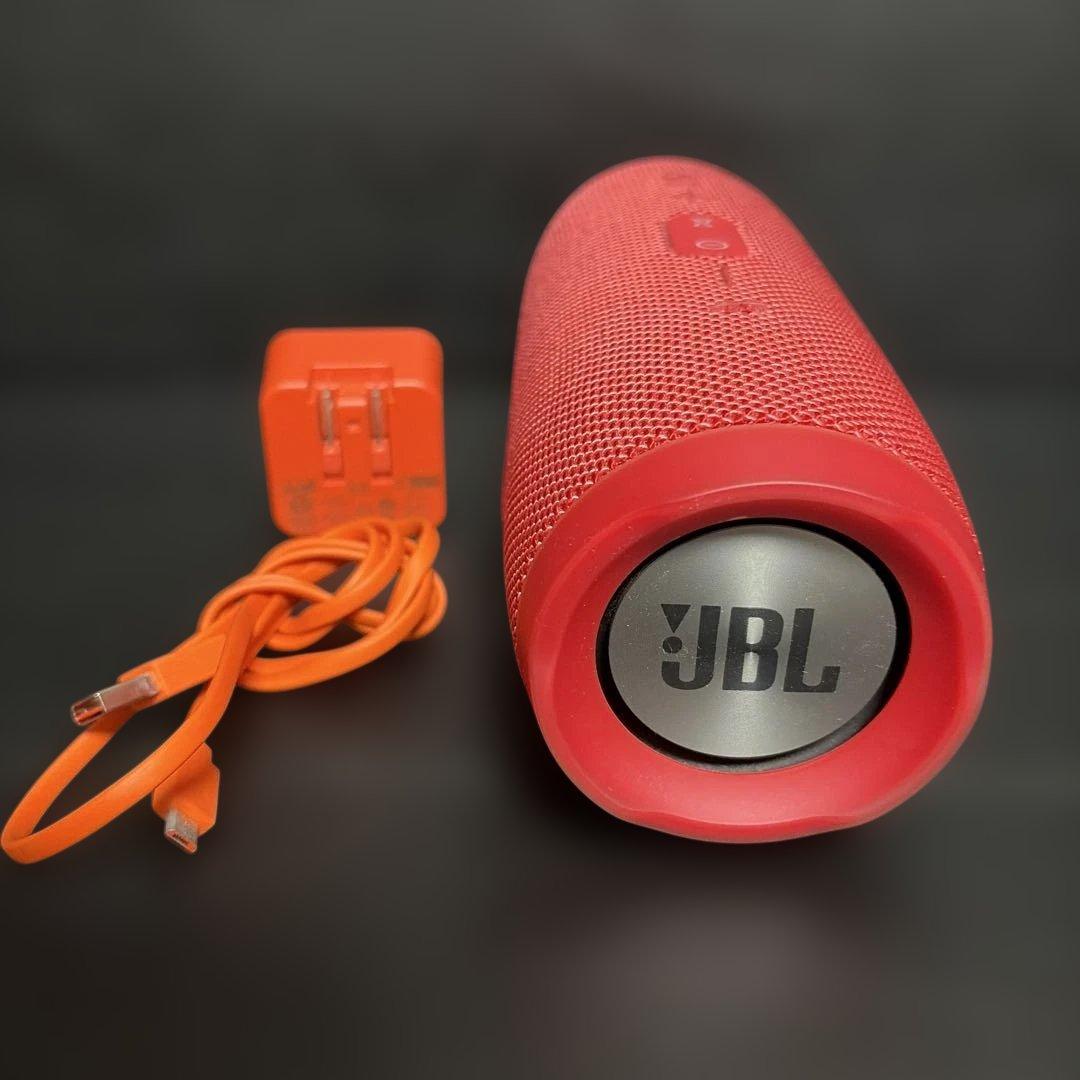 JBL Charge 3 レッド ポータブルBluetoothスピーカー