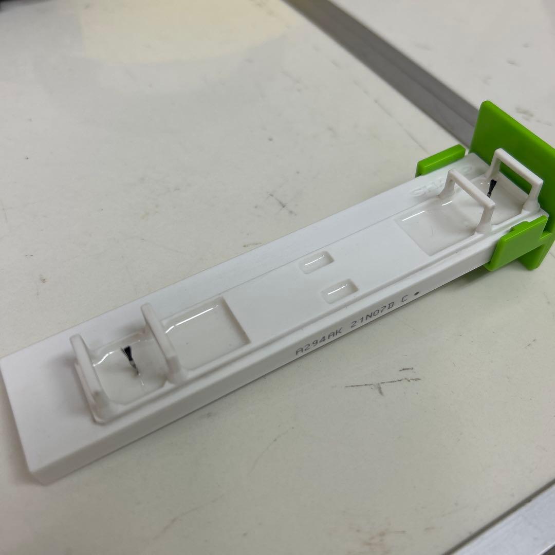 2023年製　清掃済み　SHARP シャープ　脱臭機　DY-S01