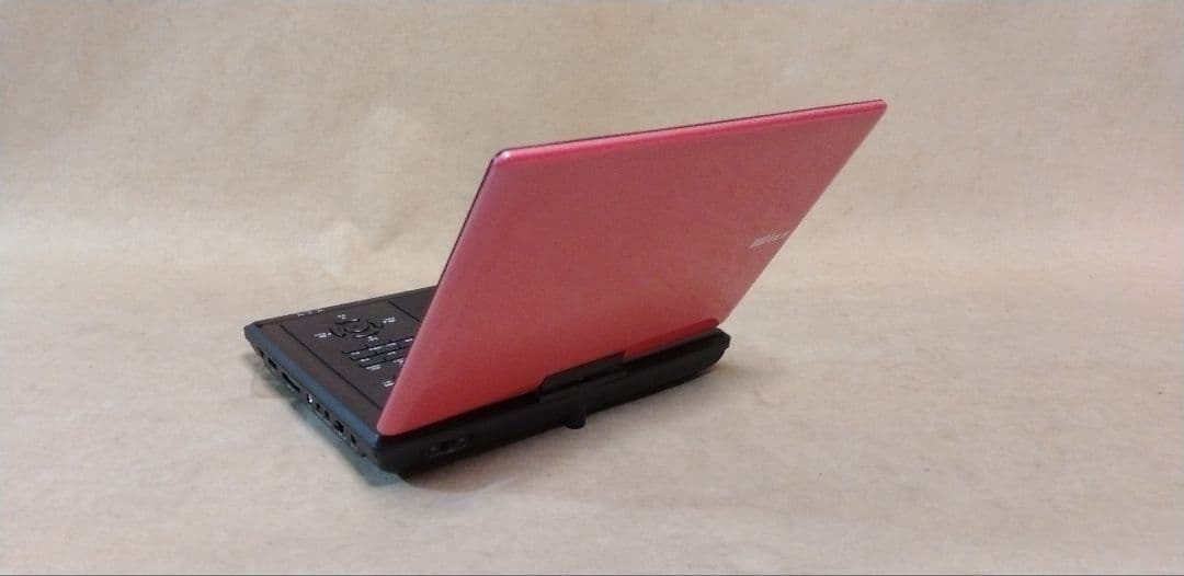 Wizz 10.1インチポータブルDVDプレーヤー WPD-S1001P