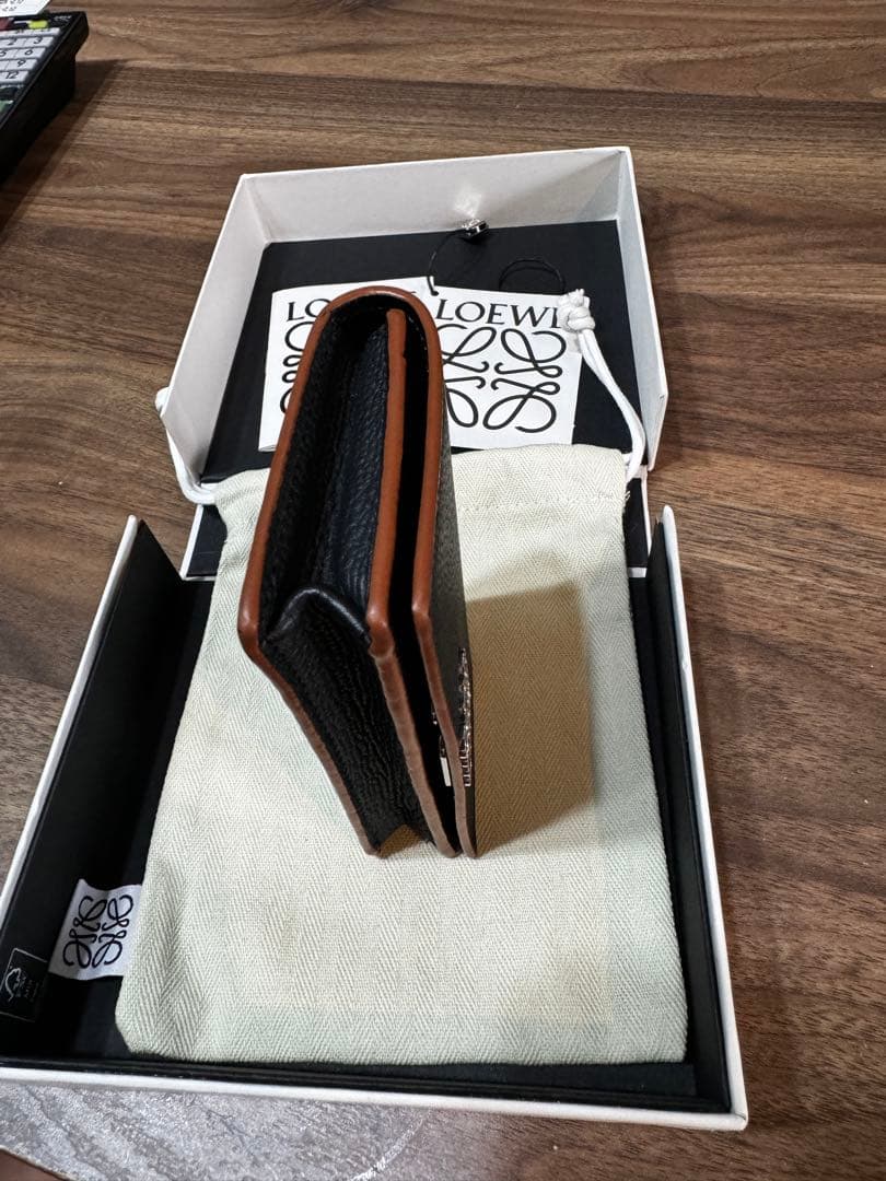 LOEWE アナグラムビジネスカードホルダー