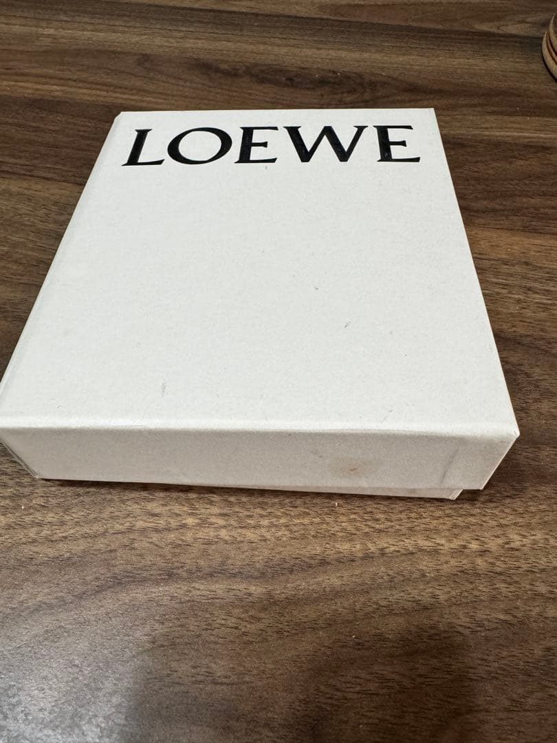 LOEWE アナグラムビジネスカードホルダー