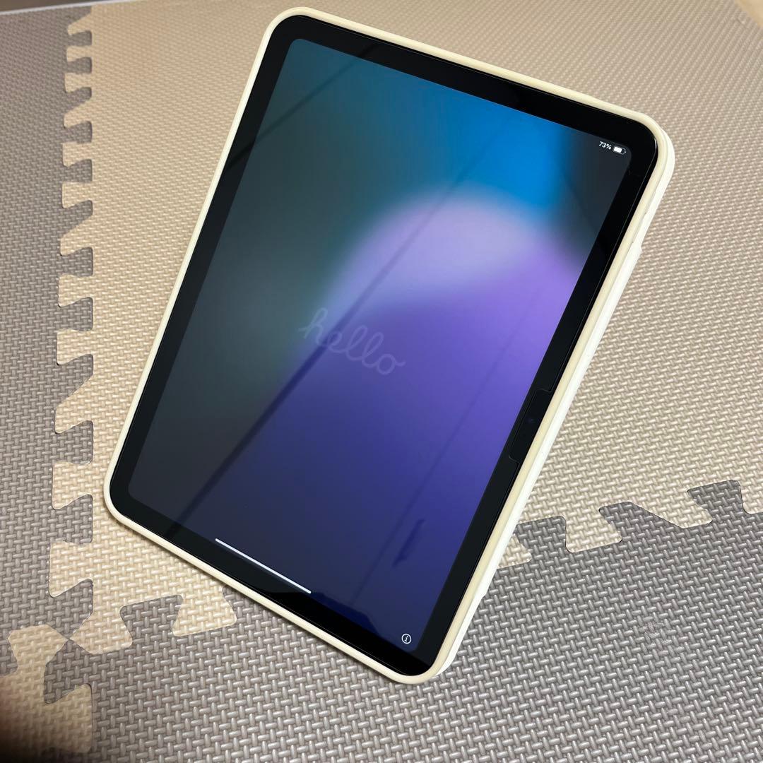 iPad無印第10世代 wi-fi 64gb 本体 シルバー カバー&フィルム付
