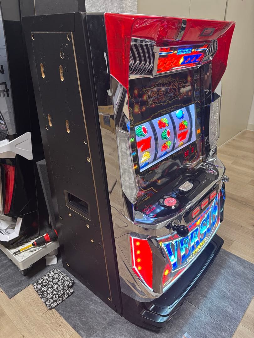 パチスロ　6号機　バーサスリヴァイズ　不要機付き