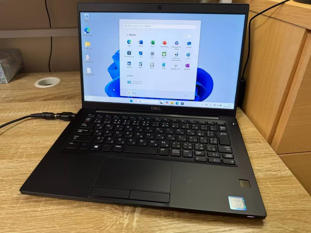 Dell Latitude 7390 第八世代 i7 16GB Office付