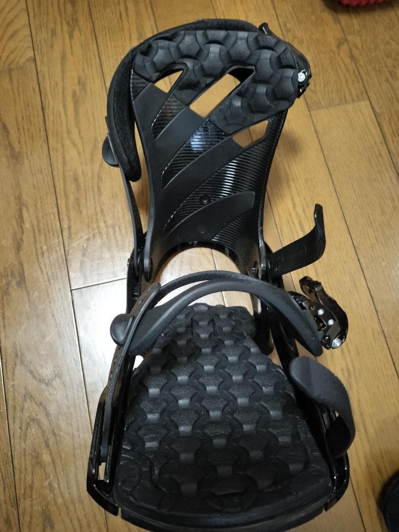 【売却済】Salomon スノボブーツ 26cm ビンディング M ケース付