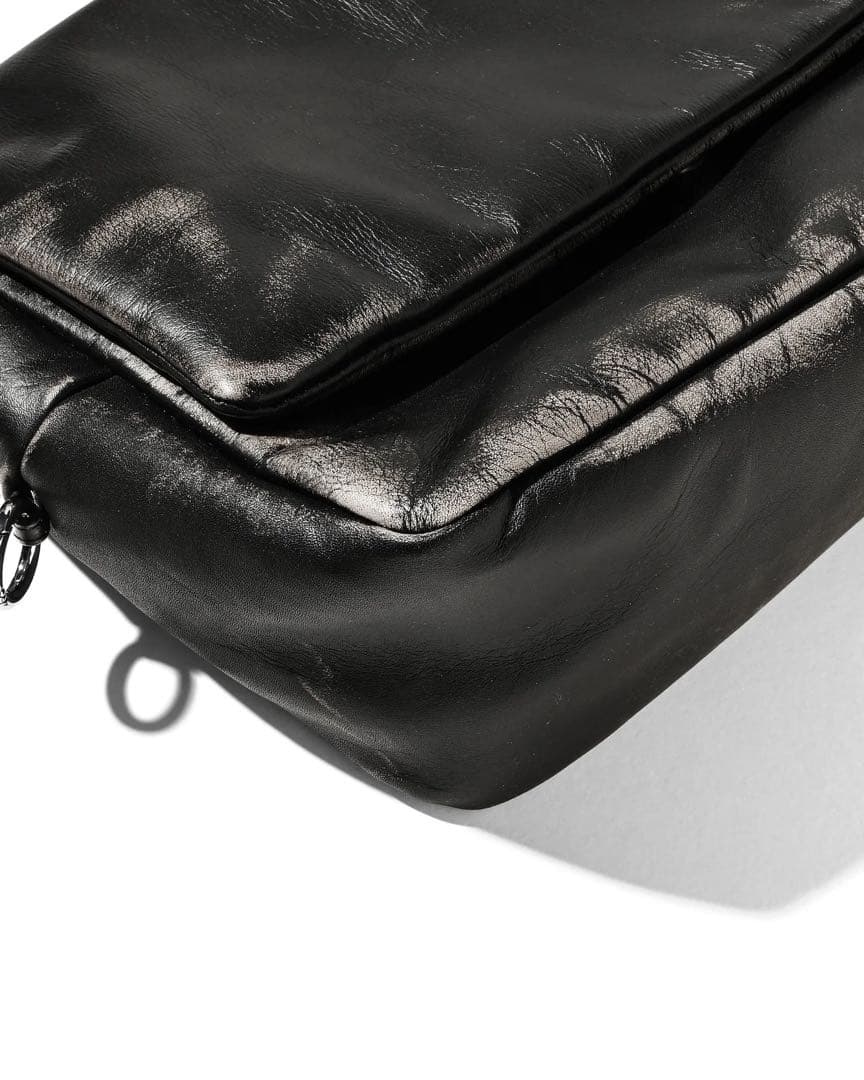 【完売】VINTAGE PADDED FLAP HOLIDAY BAG