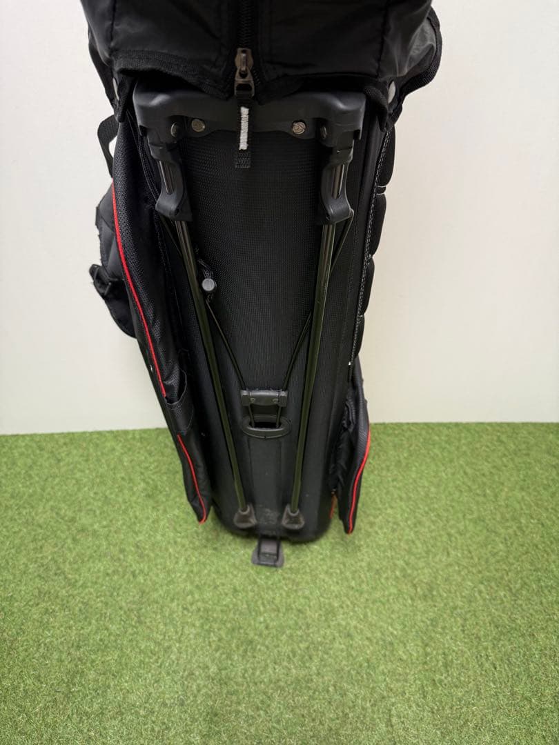 TaylorMade スタンドバッグ 黒赤 キャディバッグ ゴルフ スリムタイプ
