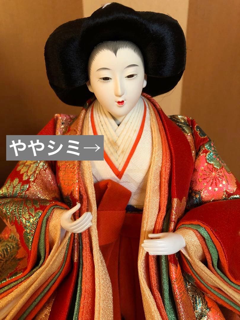 雛人形 伝統的な衣装　官女のセット