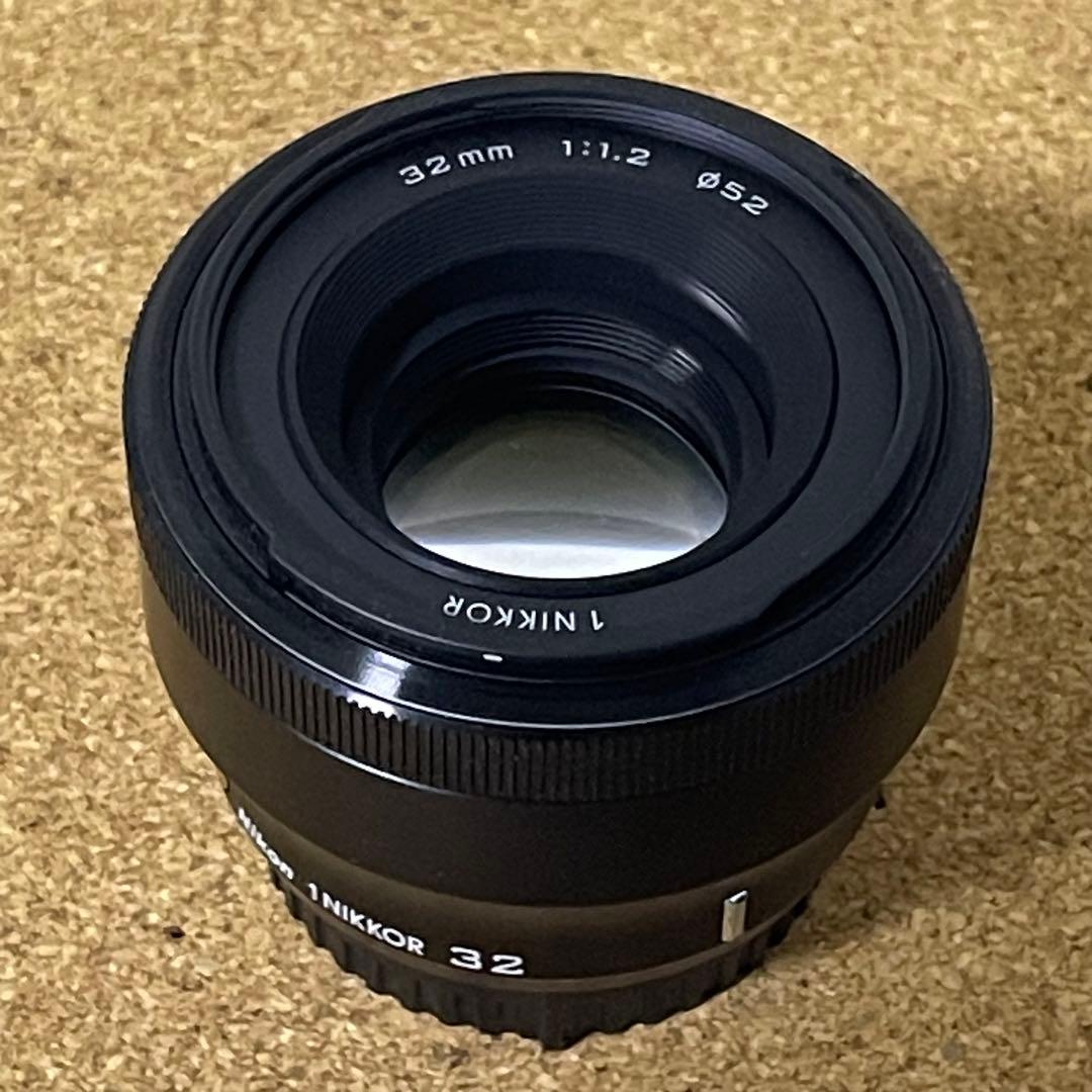 ぱ*ん様 Nikon NIKKOR 1 32mm 1:1.2 レンズ