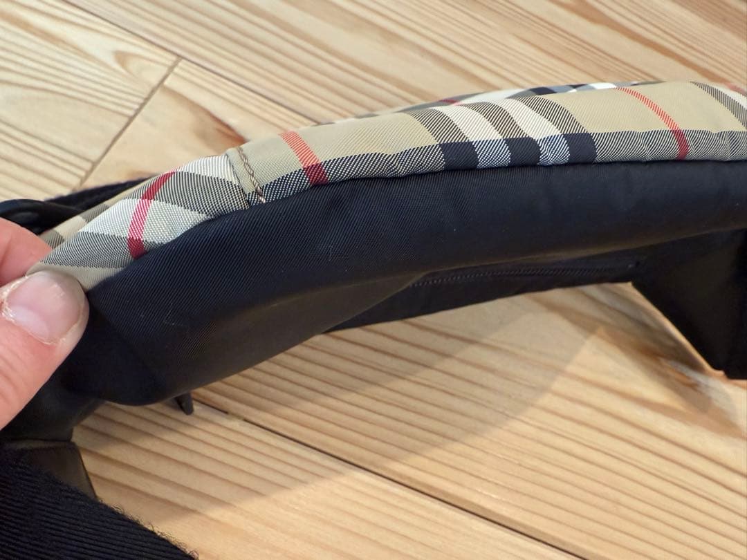 kwBURBERRY ボディバッグ・ウエストポーチ　ショルダーバッグ