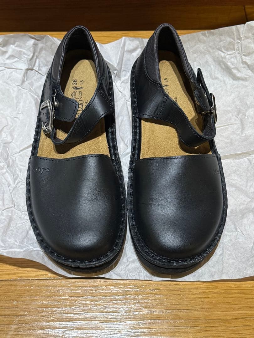 NAOT OLGA マットブラック36