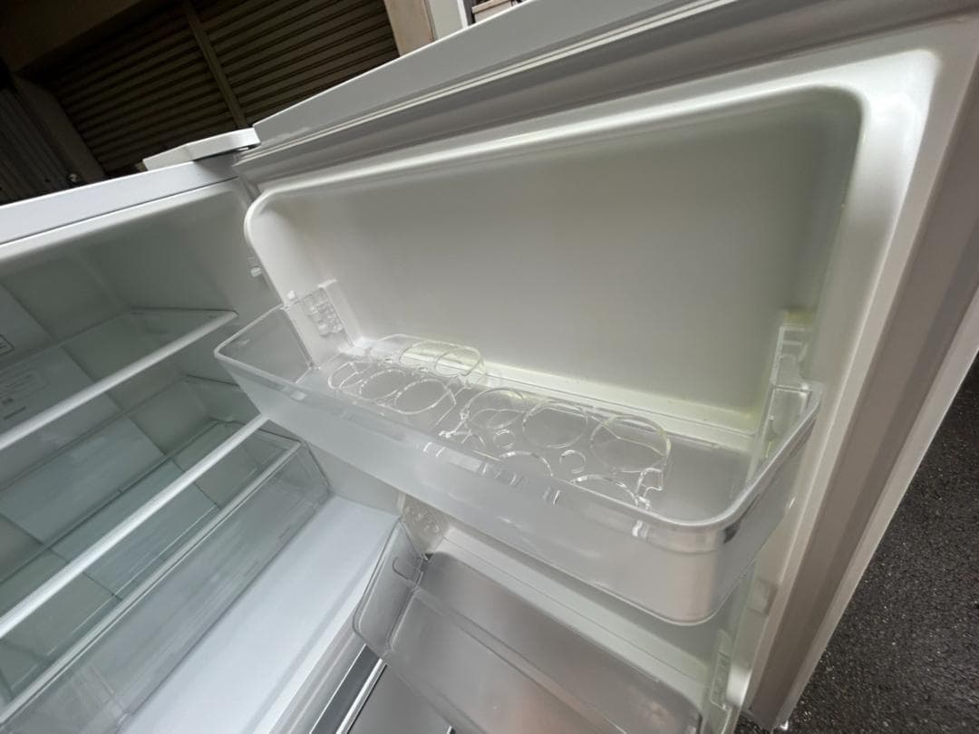 全国送料無料 ハイセンス 3ドア冷凍冷蔵庫 HR-D2801W 2019年製