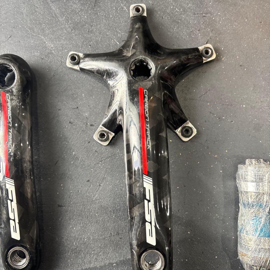 李*様 FSA カーボントラック クランクセット170 ピスト　美品