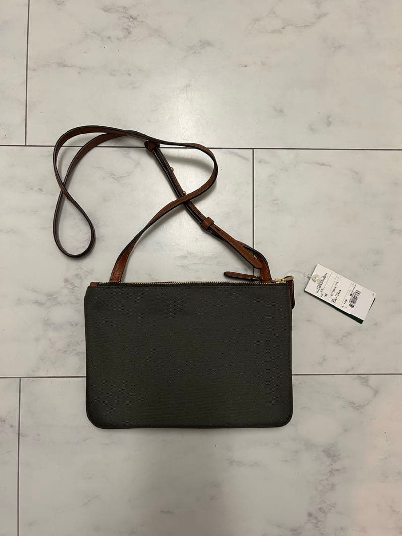 【新品・未使用】LAUREN ダークグリーンショルダーバッグ 中型