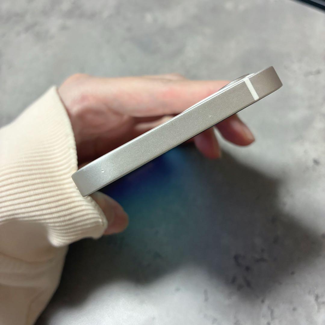 iPhone12 64GB バッテリー残量100% ホワイト SIMフリー