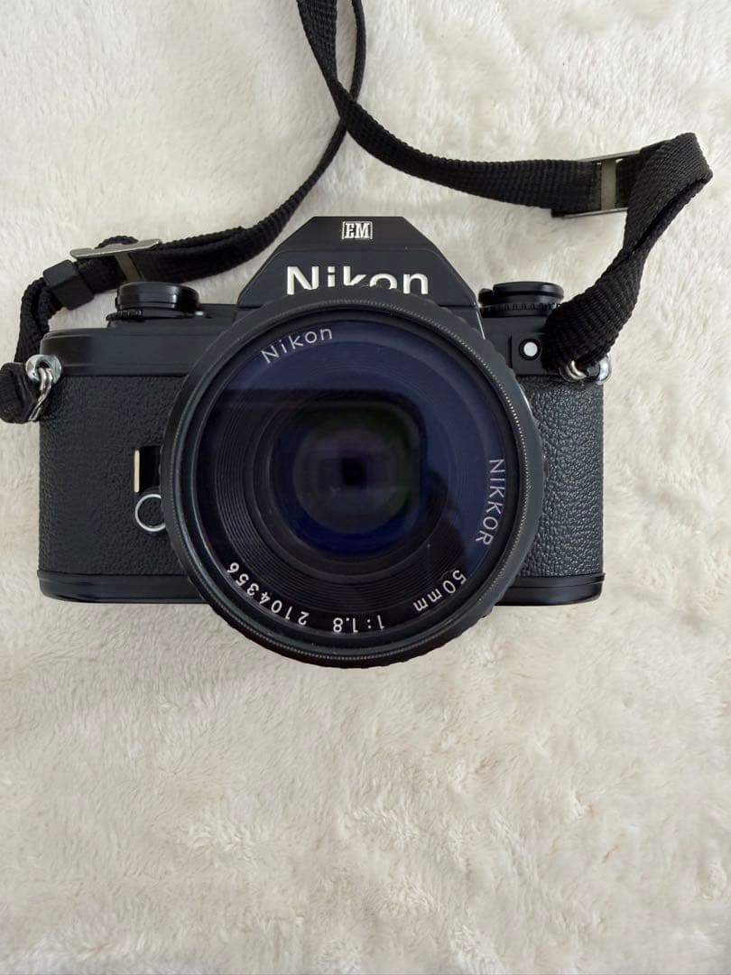 Nikon EM 一眼レフカメラ NIKKOR 50mm f/1.8