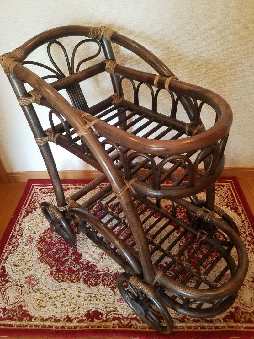 ヴィンテージ 高級家具 オールドラタン ラック 乳母車 フラワーベース