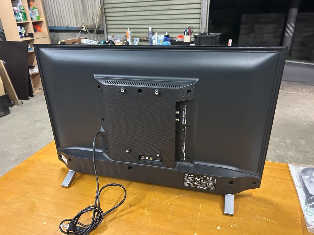 東芝 REGZA 32V34 32型 液晶テレビ 2021年製 リモコン付き