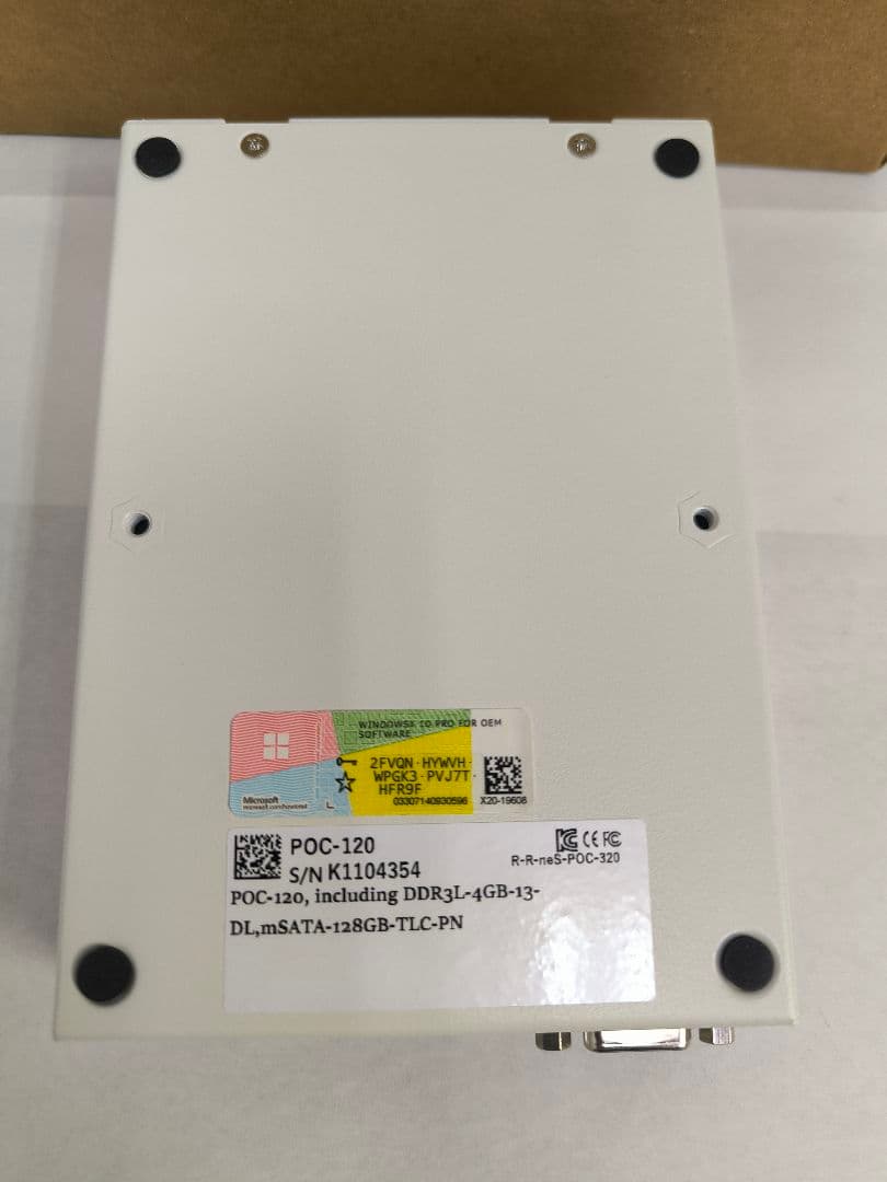 未使用 NEOUSYS POC-120 小型PC ファンレス 産業用