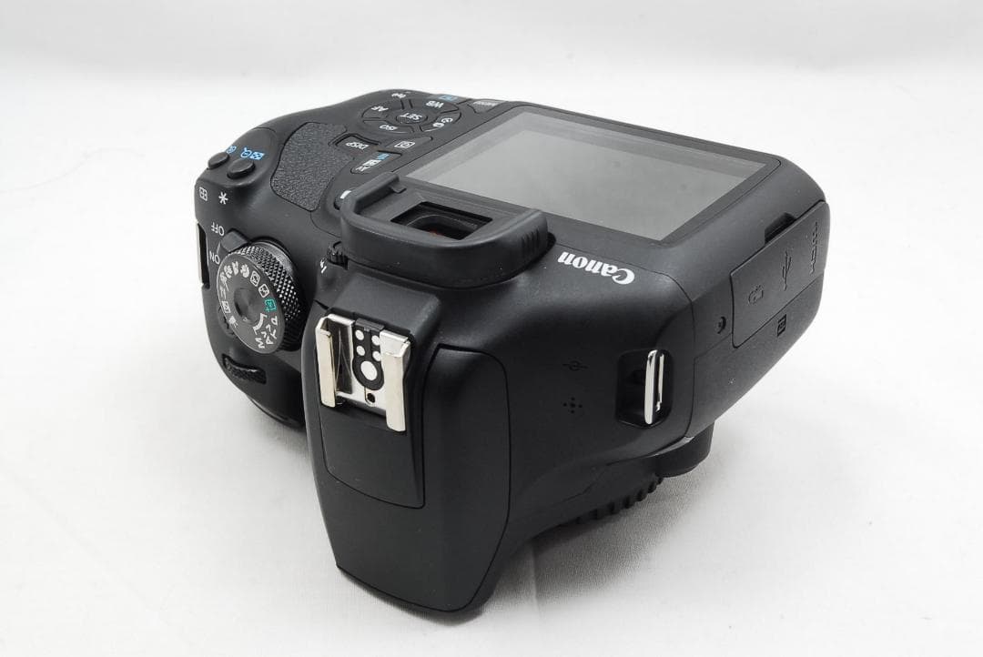 ★美品★ キャノン EOS KISS X90 ボディ 付属品完備 153