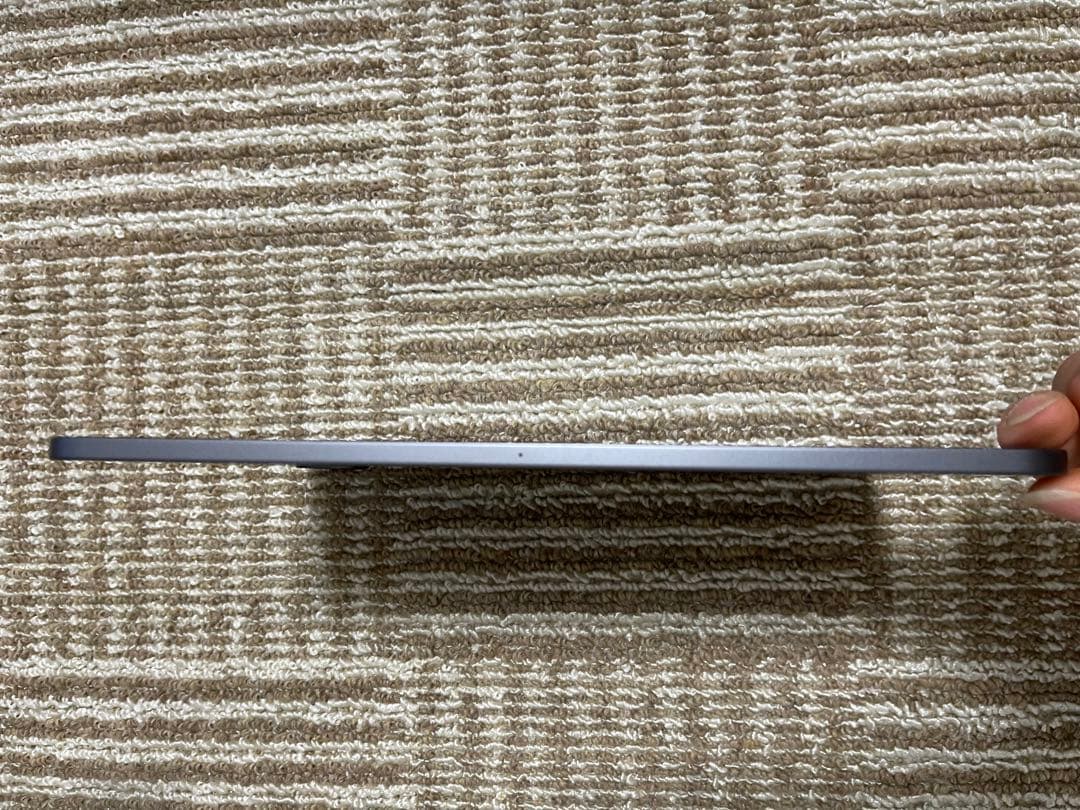 Apple iPad Pro 11インチ (第2世代) スペースグレー