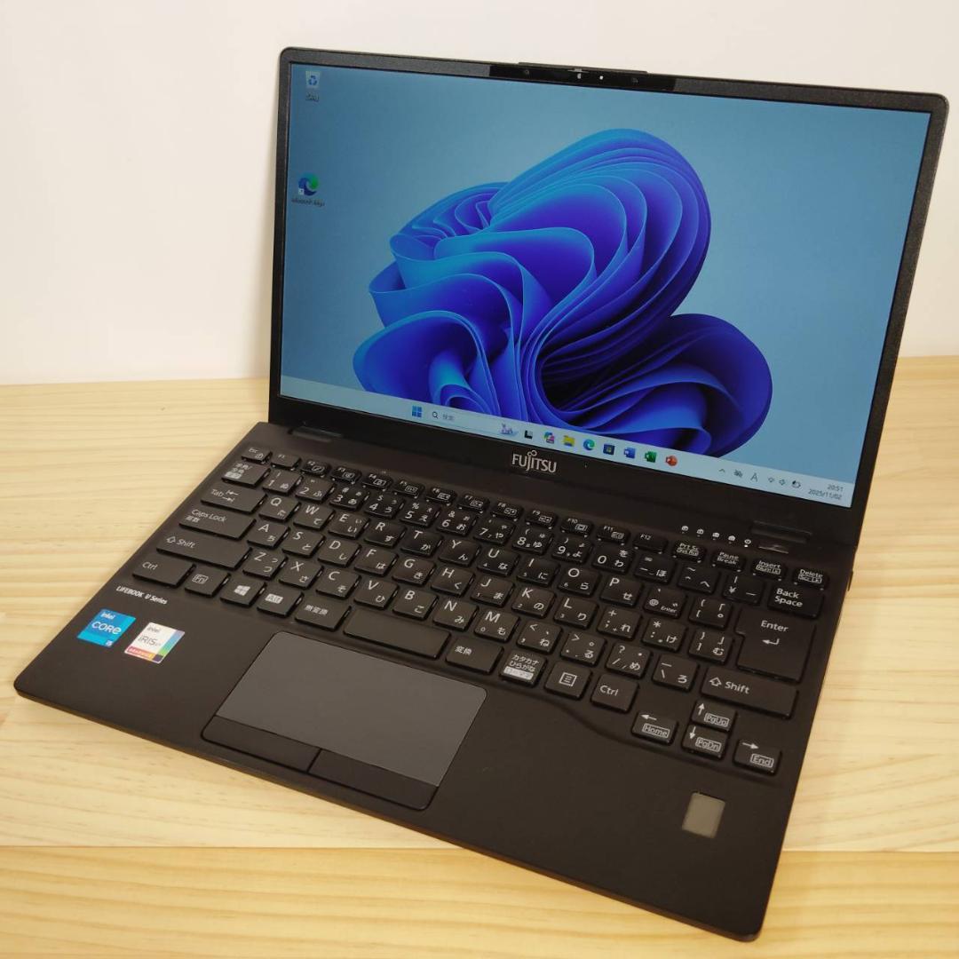 超美品 LIFEBOOK U9311 軽量800g 第11世代i5搭載 爆速 ②