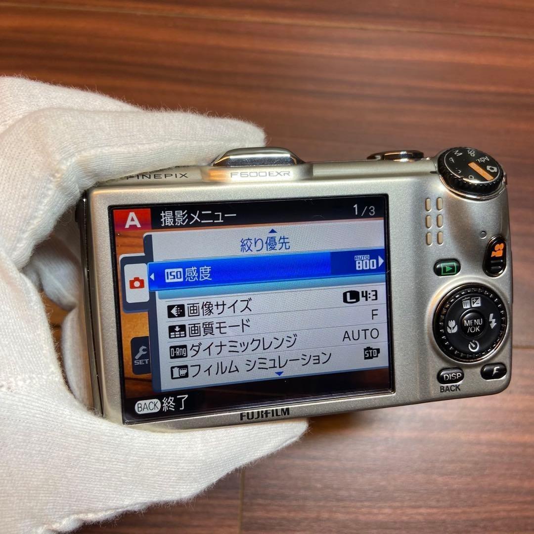 FUJIFILM FinePix F600 EXR デジカメ 4920