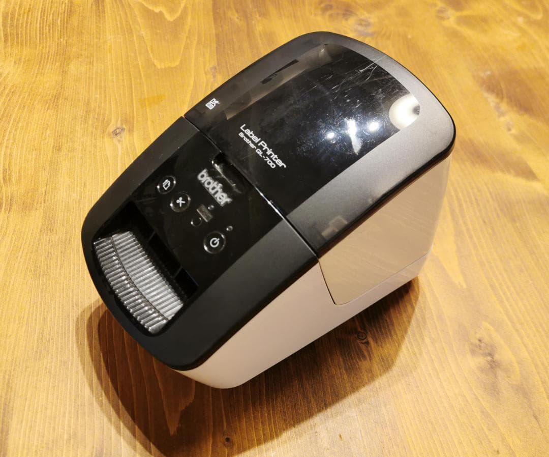 brother ラベルプリンター　QL-700