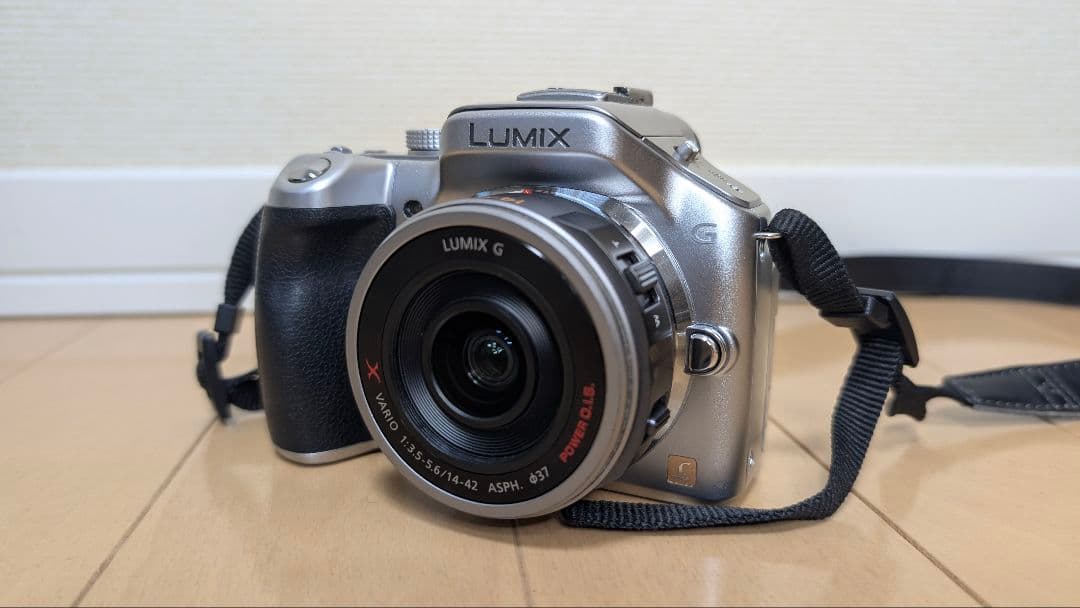 N*a様 Panasonic DMC-G5ミラーレスカメラ　シルバー
