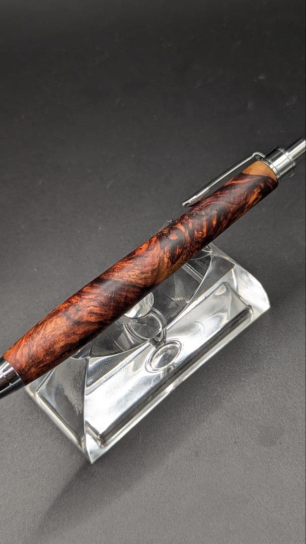 470特上　ホンジュラスローズウッド　瘤杢　木軸シャーペン