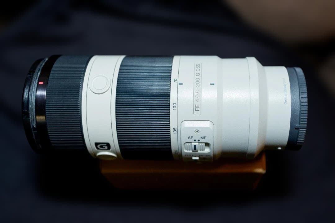 SONY FE 70-200mm G OSS レンズ