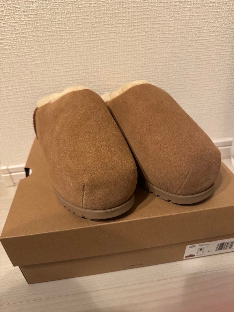 アグ　UGG Pumped Slide