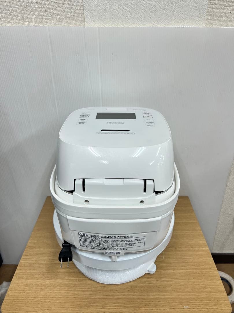 東芝 真空圧力IH炊飯器 RC-10VXP 1.0L / 5.5合 2020年製