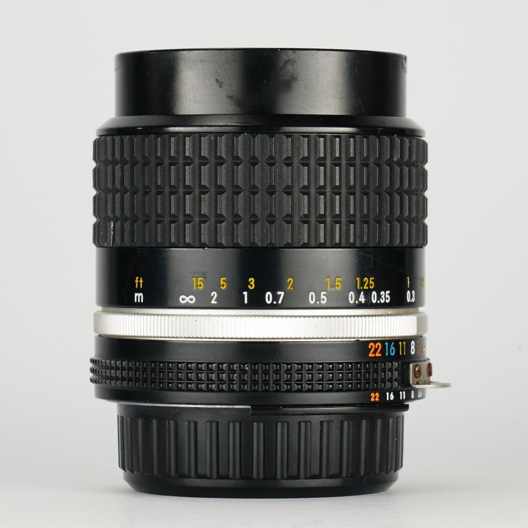 【寄れる大口径】Nikon Ai-s Nikkor 28mm F2 919