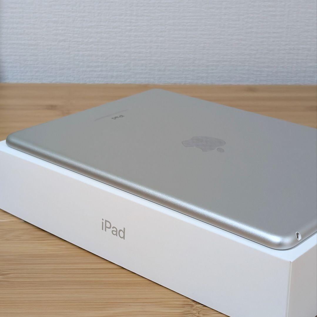 【最大容量100%】 iPad（第6世代）Wi-Fiモデル 32GB カバー付