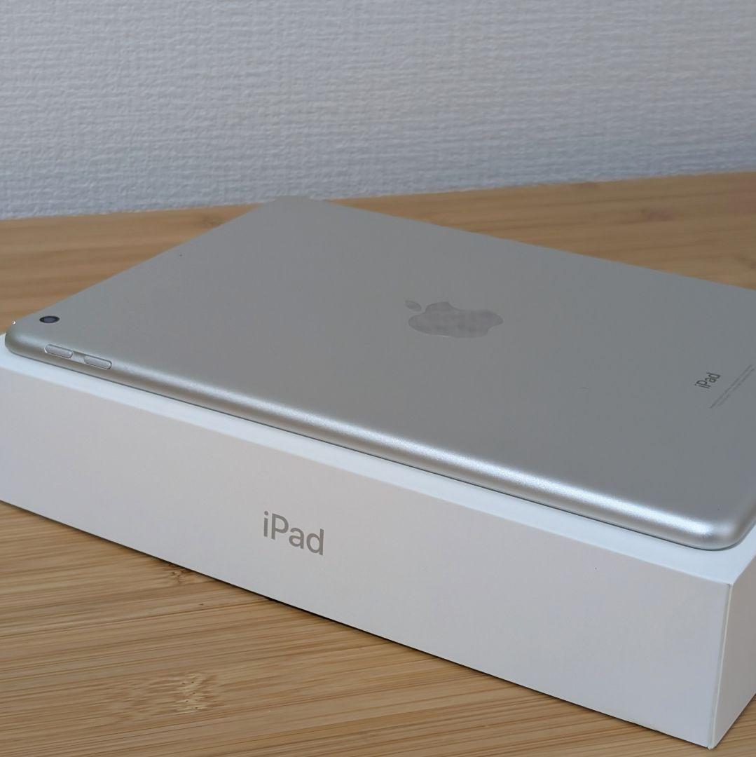 【最大容量100%】 iPad（第6世代）Wi-Fiモデル 32GB カバー付