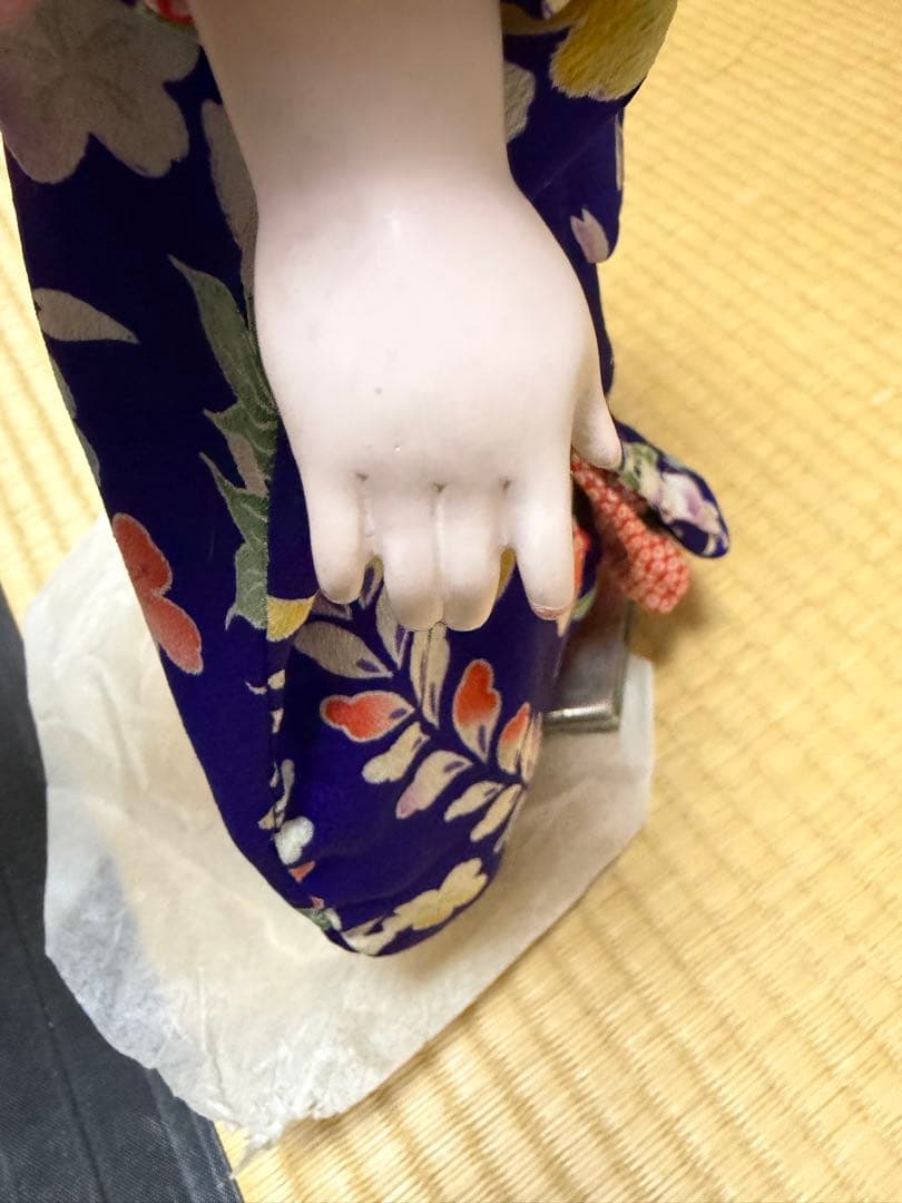 市松人形　昭和初期　（ガラスケースは含みません）