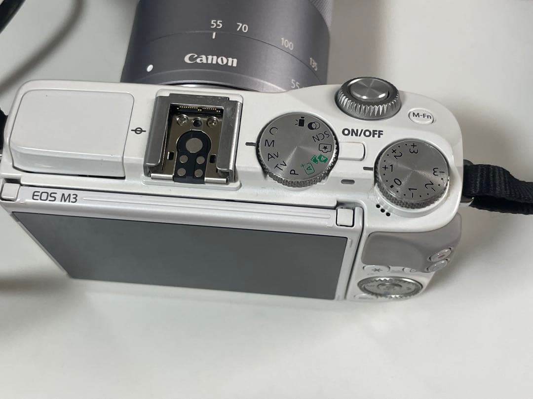 Canon EOS M3 ミラーレス一眼 白 EF-M 55-200mm セット