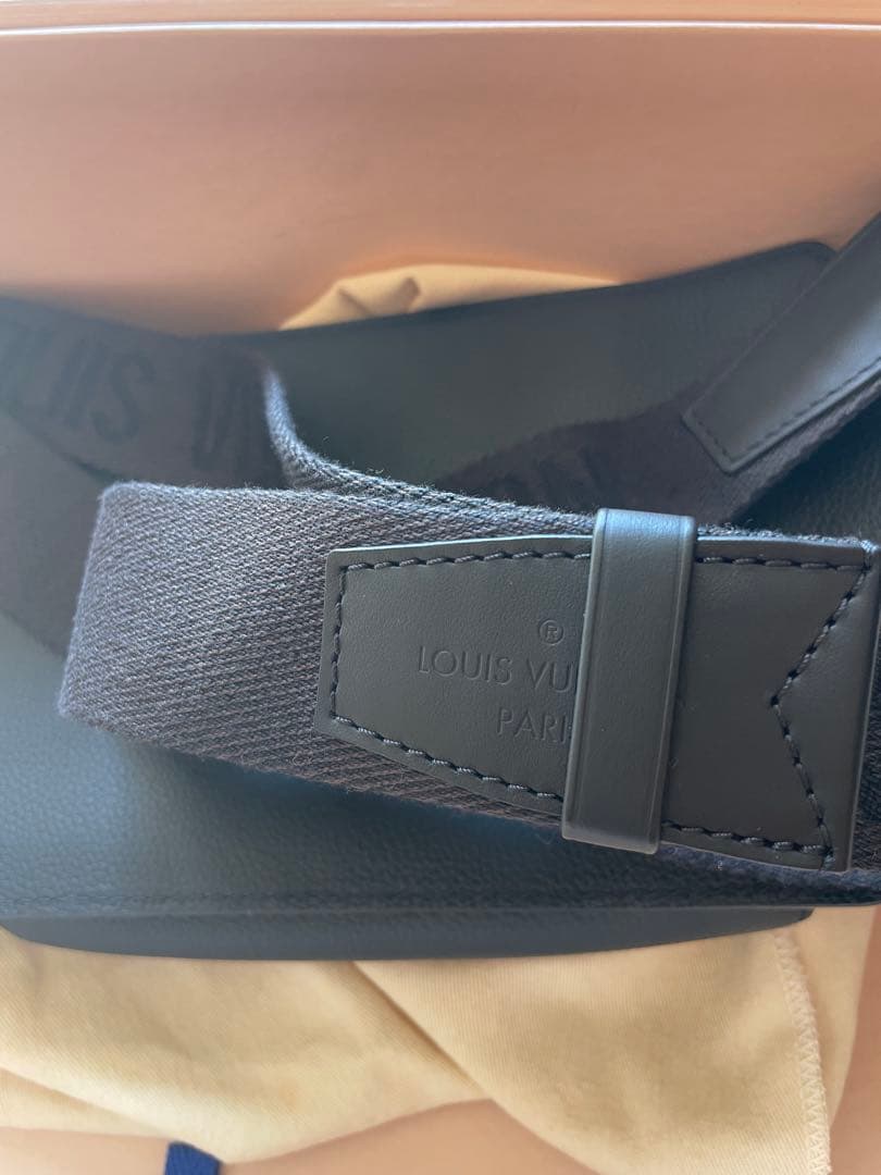 ルイヴィトン　テイクオフスリング　アエログラム　M57081 ショルダー