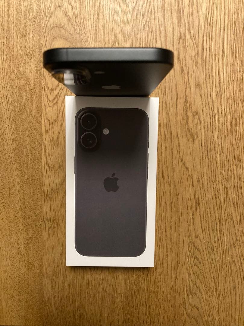 【極美品／Apple care +／価格相談可】iPhone16 256GB
