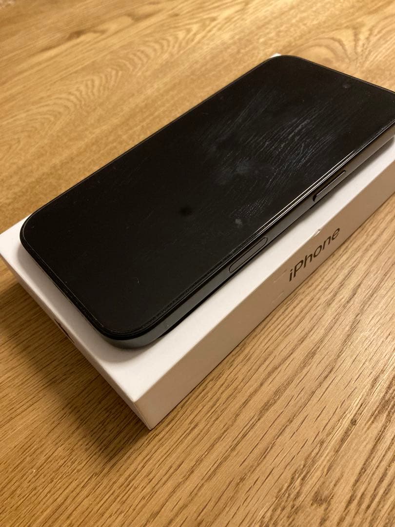 【極美品／Apple care +／価格相談可】iPhone16 256GB