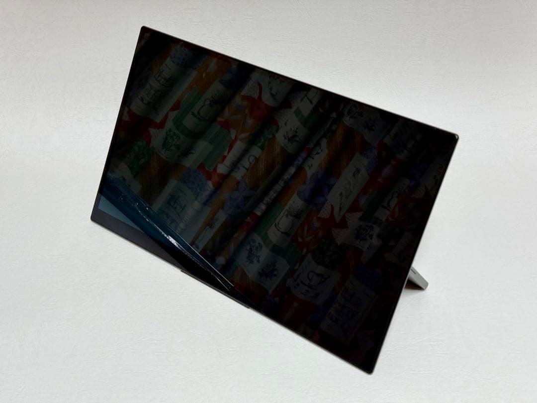 有機EL 4K 15.6インチ モバイルモニター RO-156NU
