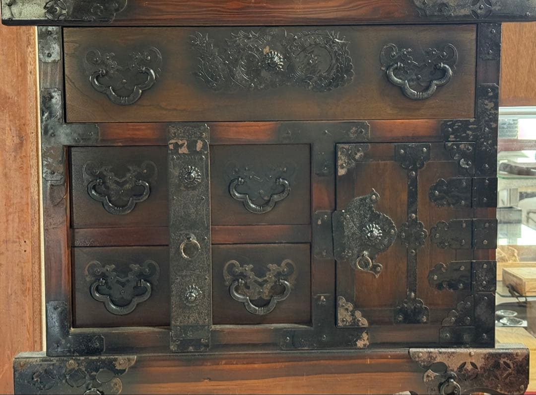 李朝　キャスター付箪笥　古民具　送料込み250505