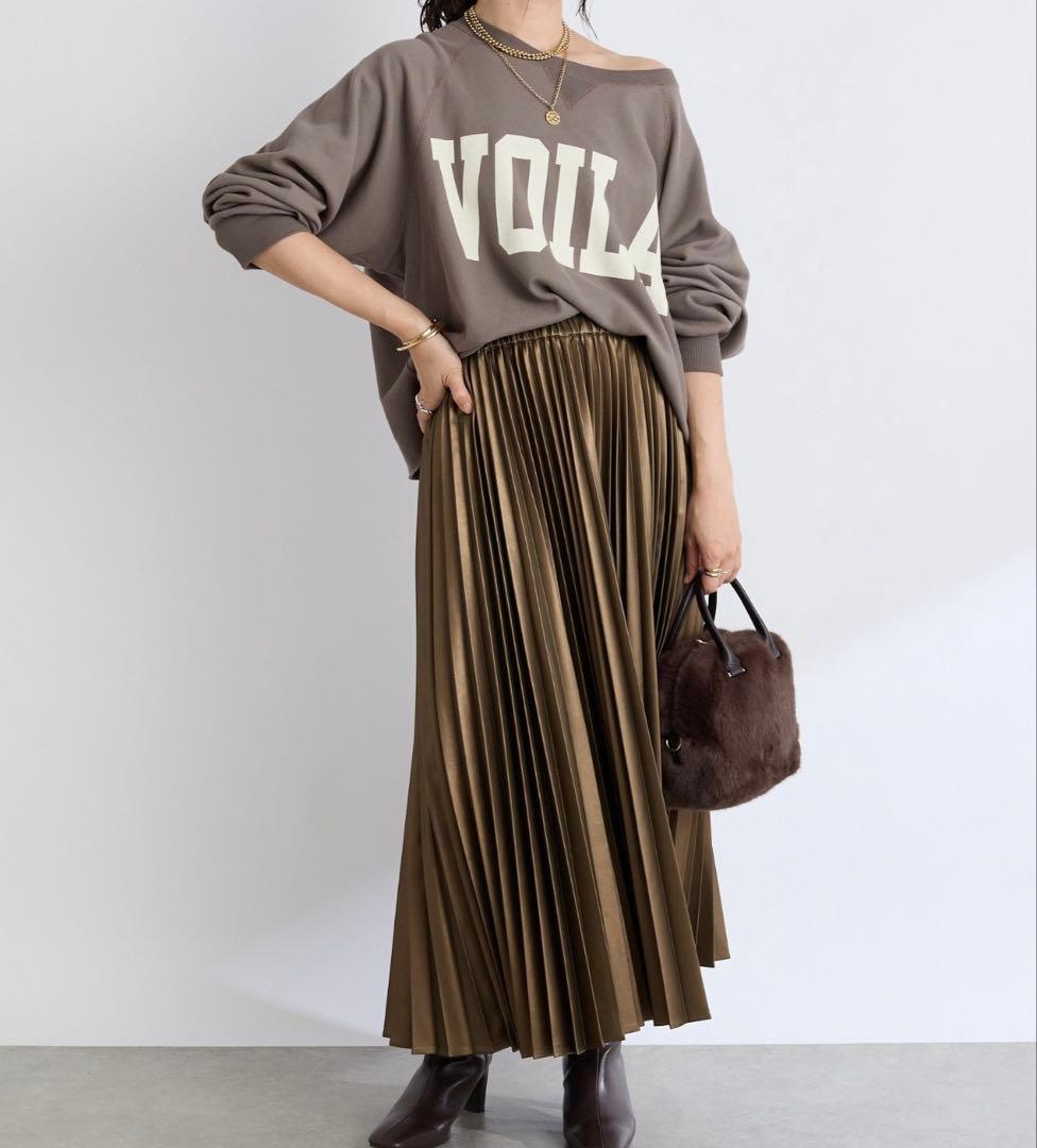 リヴドロワ　Yossshiiii企画　ワイドロゴカットオフスエット