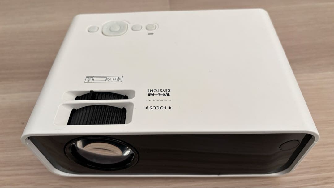 WiFiプロジェクター 1280x720 5000lm