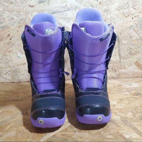 BURTON スノーボードブーツ 23cm! 26183