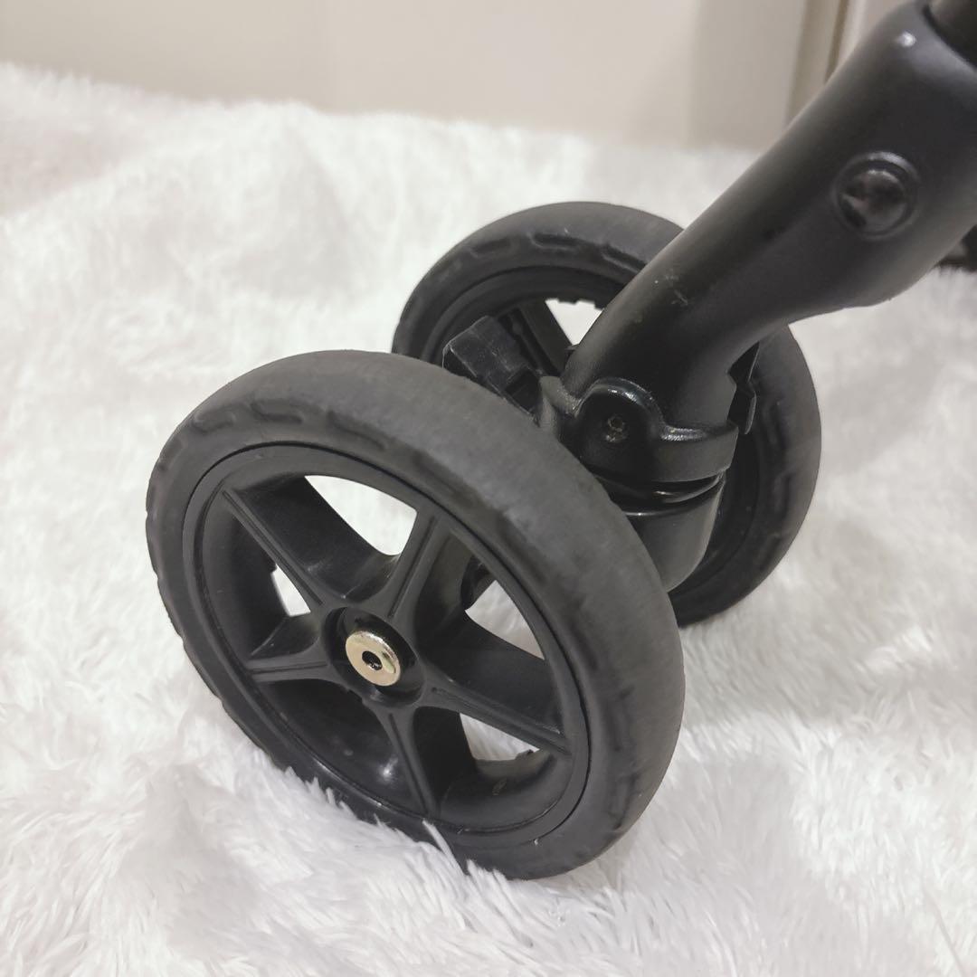 【極美品・おまけ付】Combi コムペット ミリミリライト レイクブルー