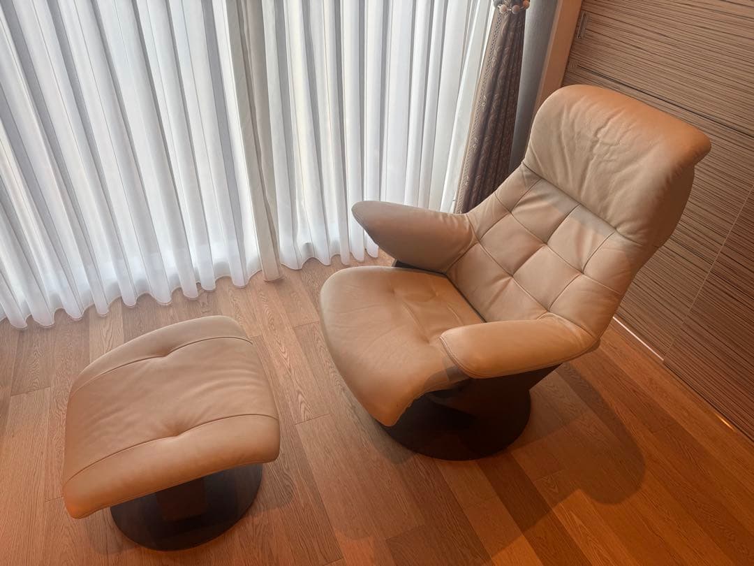 カリモク ザ・ファースト karimoku RU72